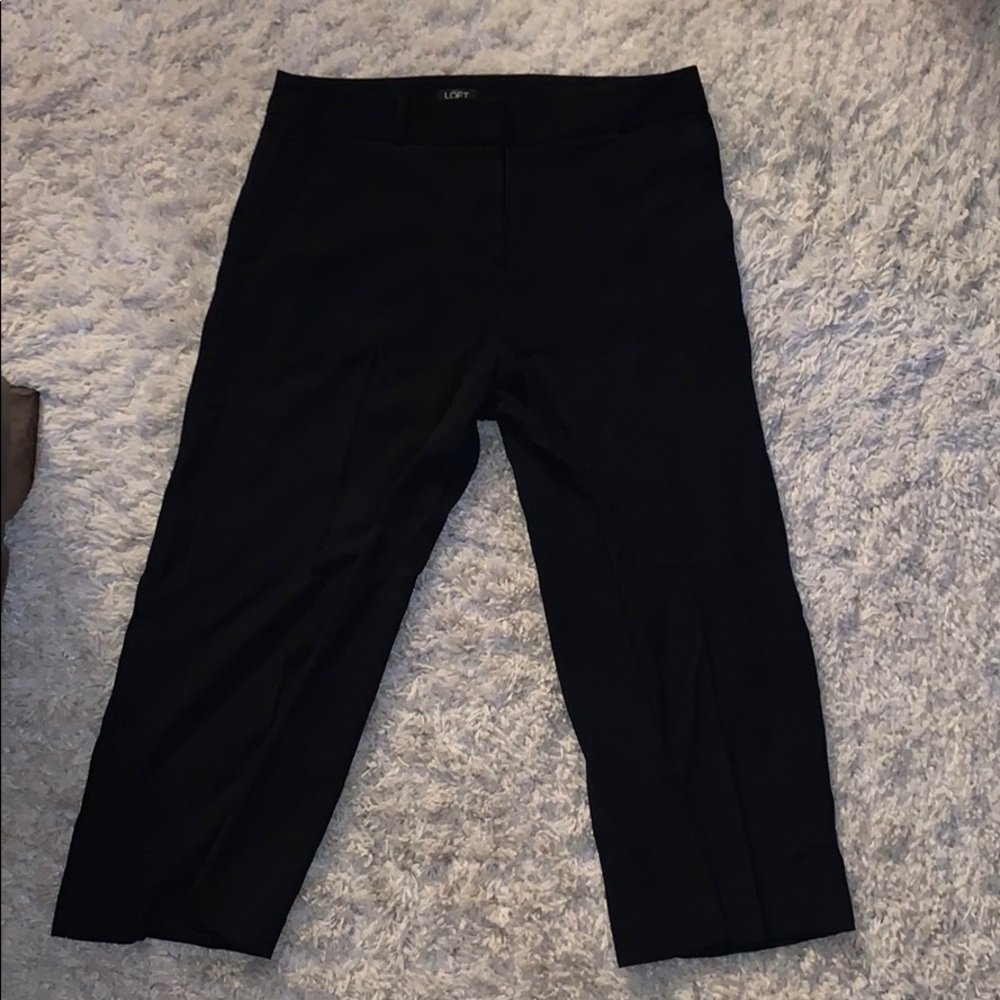 Black LOFT Capri Pants